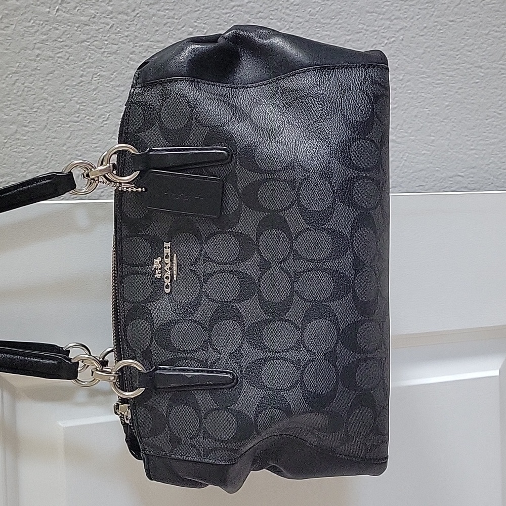 GUC Coach bag